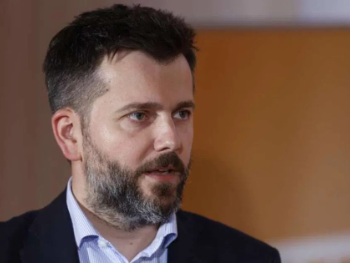 Zuhrić: Nema dana bez skandala iz Vlade KS