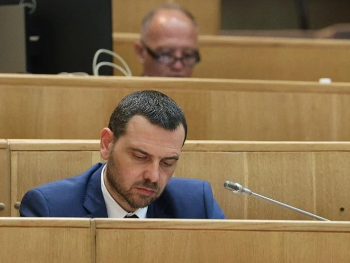 Državni parlamentarci usvojili Rezoluciju o osudi svih oblika neofašizma