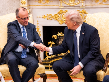 Šta ako budemo morali birati između SAD i EU?