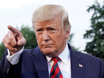 Trump razmatra nove udare na Iran