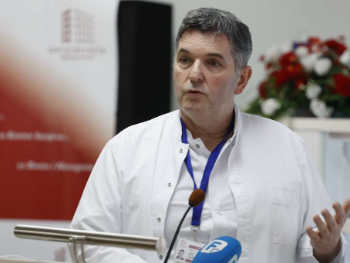 Gavrankapetanović: Nema škole koja vas može naučiti da operišete dok padaju granate