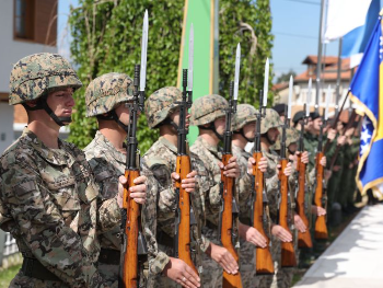 Na Kovačima položeno cvijeće: "Odbranili smo grad od JNA terorista"