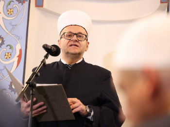 Nevesinje: Održana centralna manifestacija "Dana džemata i džamija"