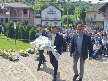 Hurtić odao počast žrtvama u Grapskoj