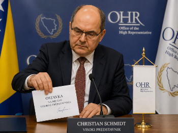 SCHMIDT POTVRDIO DA ODSTUPA S POZICIJE VISOKOG PREDSTAVNIKA