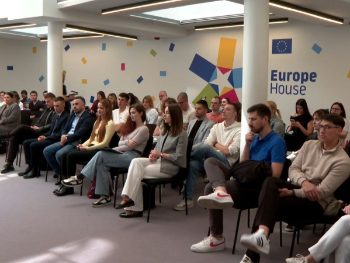 Mladi iz cijele BiH ustali protiv sistema koji ih pretvara u pasivne posmatrače