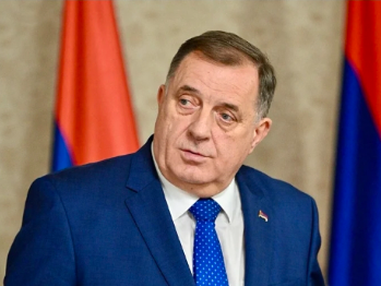 Dodik: Pokrenut ćemo postupak protiv Schmidta