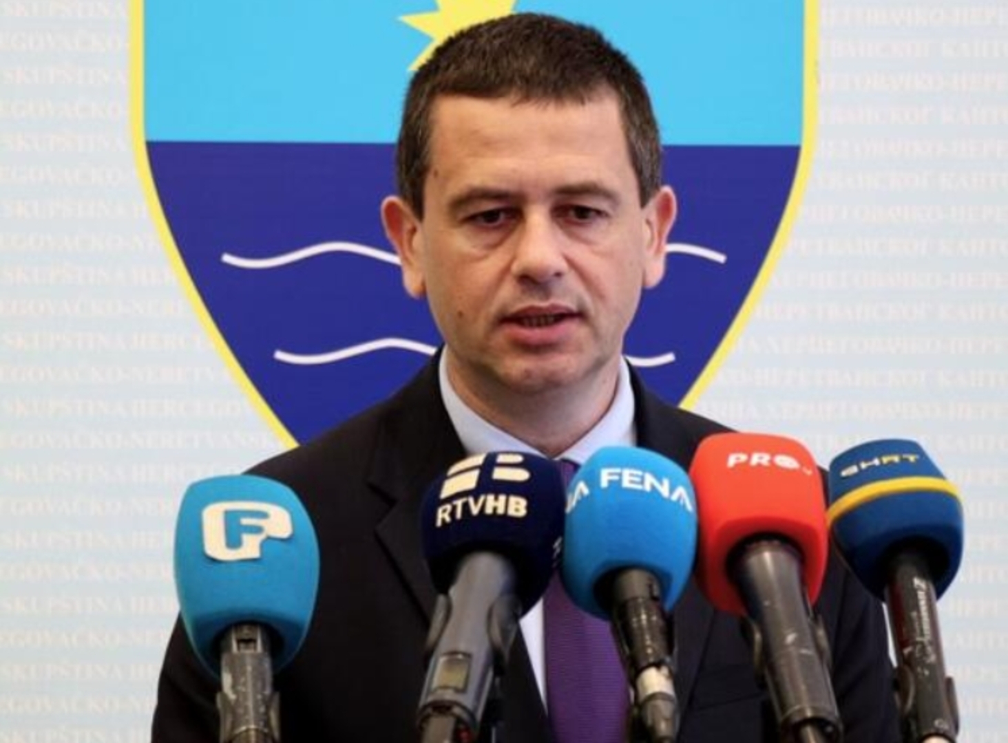 Šuta: HNK dobija novi zakon o porezu na promet nekretnina - slika 1
