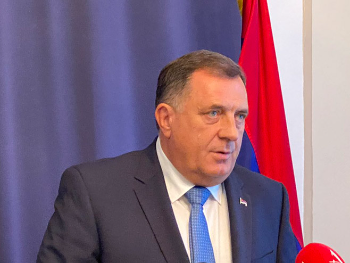 Dodik najavio proglašenje nezavisnosti Rs-a ako se nametne zakon o državnoj imovini