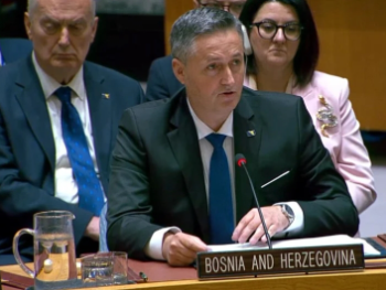 Bećirović: Rukovodstvo Rs-a je nedavno dovelo BiH na korak do oružanog sukoba