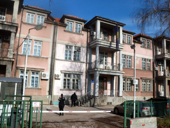 Od iznajmljivanja imovine institucijama BiH zarađuju Vlada Rs-a, propali BH Airlines, NATO štab, pojedinci...