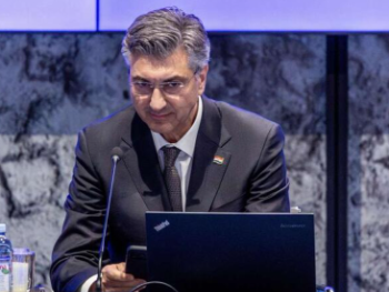 Plenković optužuje Milanovića da šteti vanjskopolitičkom imidžu Hrvatske