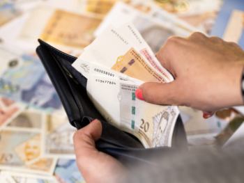 Objavljeni novi podaci o platama u BiH: Razlike među sektorima i dalje ogromne