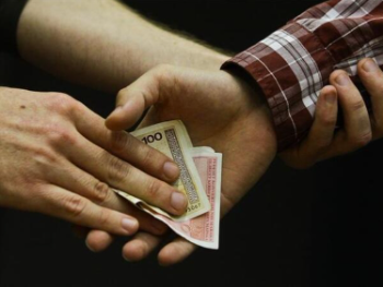 Više od polovine prijava za korupciju završava bez istrage