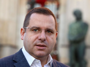 Kovačević: Skandalozno - Blanuša priznao da je SDS spreman imovinu Rs predati Sarajevu