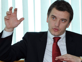 "Vanredni upravnik" za spašavanje talova. Šta je naumio vrh SDP-a?