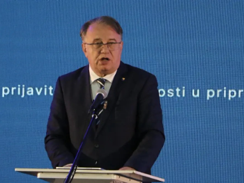 Nikšić optužio Avdića za širenje „laži“ i pokušaj opstrukcije spašavanja Željezare Zenica