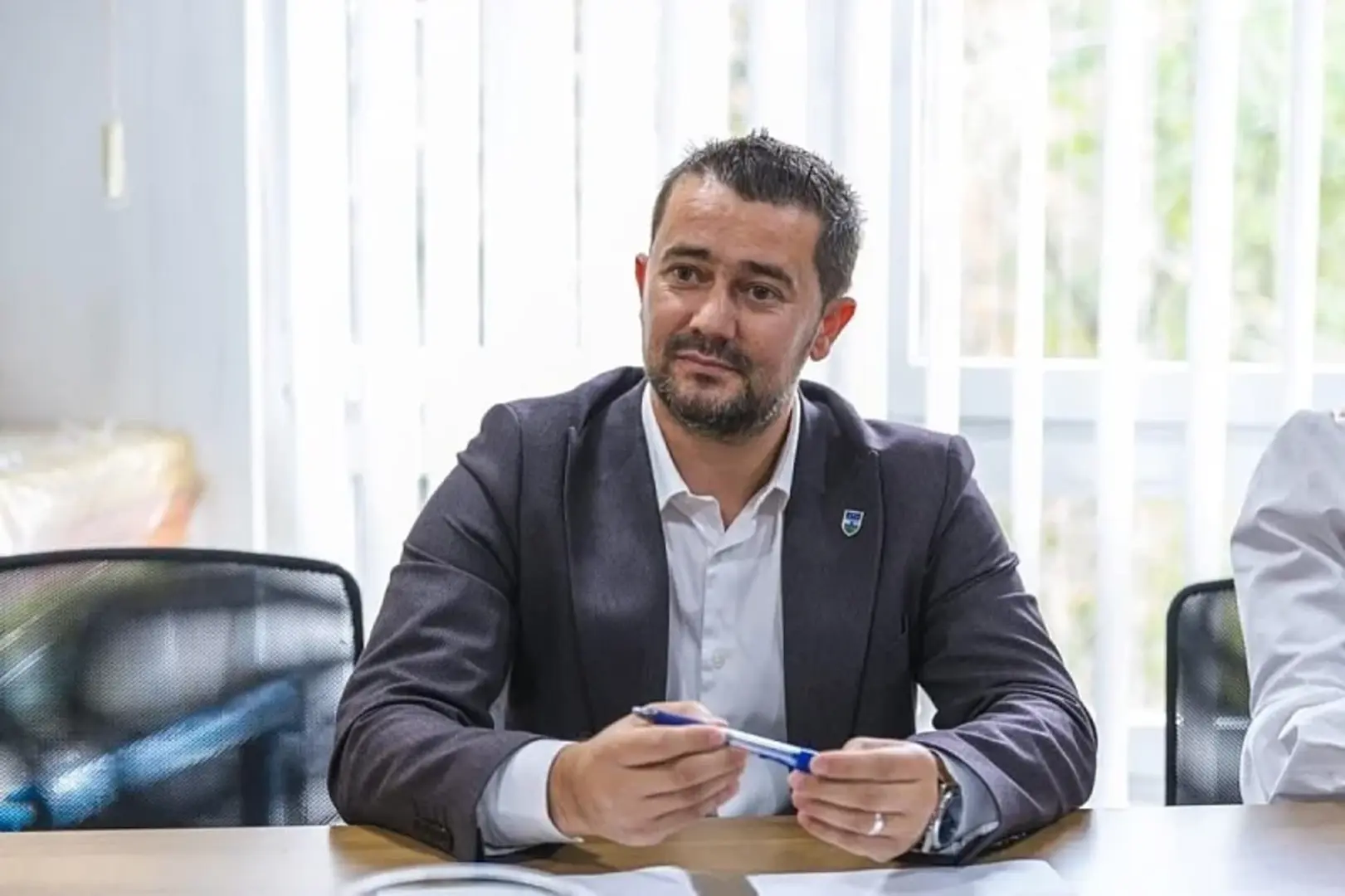 Detalji akcije u USK: Uhapšen kantonalni ministar obrazovanja Denis Osmankić - slika 1