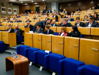Zatražena vanredna sjednica Zastupničkog doma FBiH o UKC-u Tuzla