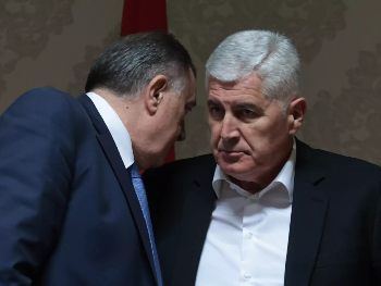 Srpsko-hrvatsko preglasavanje Bošnjaka