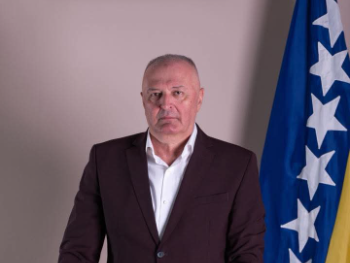 'Neću dozvoliti održavanje sjednice Vijeća ministara BiH koja je zakazana uoči Bajrama"