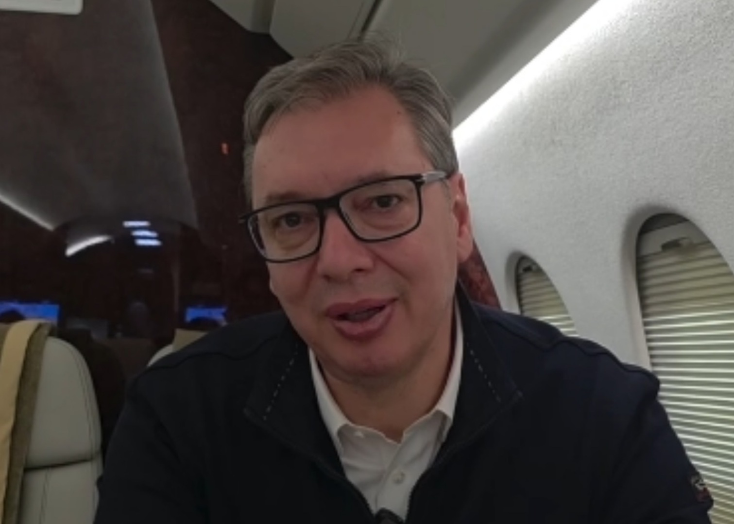 Vučić osudio nasilje, poziva na dijalog - slika 1