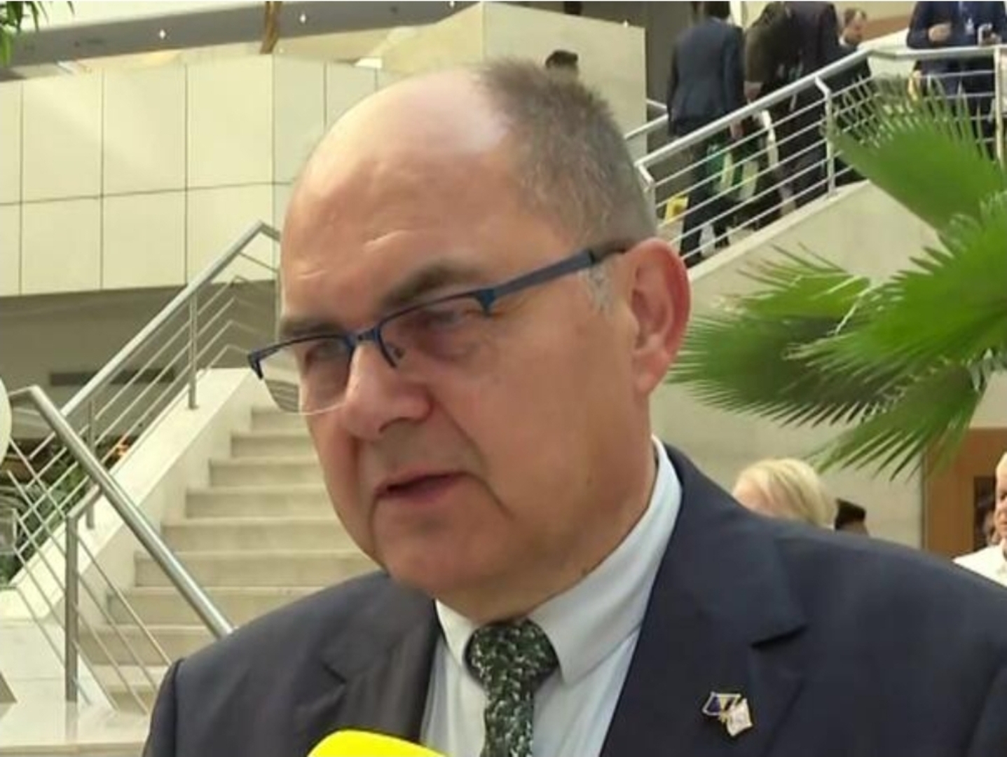 Schmidt: Dodik je davao milione da me ukloni, objaviću memoare - slika 1