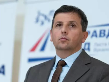 CIRKUS! Vukanović ponovo udaljen sa sjednice NSRs-a nakon burne rasprave sa Stevandićem