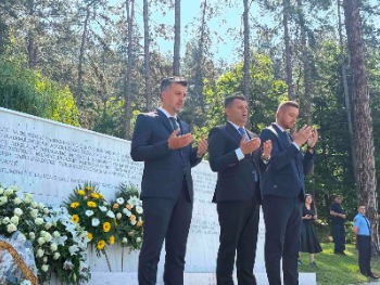 Hurtić u Tuzli na obilježavanju 31. godišnjice zločina na Kapiji: “Kapija je simbol opomene čovječanstvu”