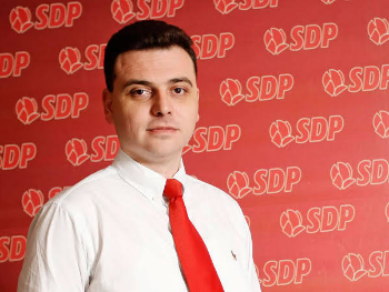 Magazinović: Dočekali smo usvajanje zakona kojim se kažnjava bahata vožnja