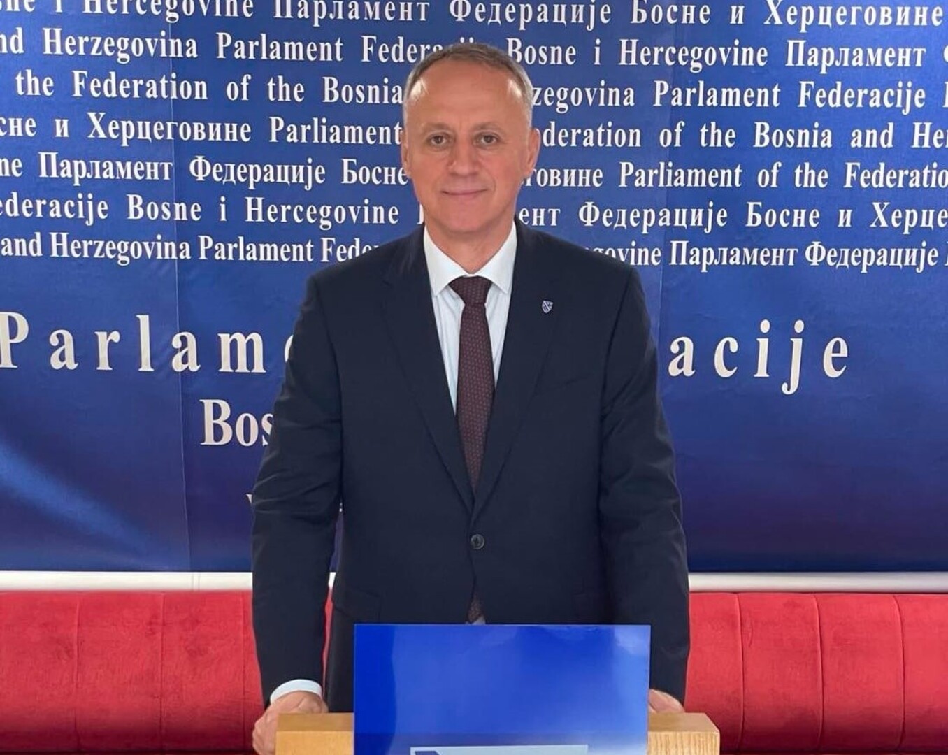 ALARMANTNO! U BiH u pet mjeseci uvezeno više od 20 miliona kilograma otpada za spaljivanje u cementarama - slika 1