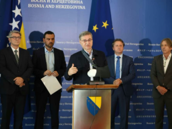 Zvizdić: Smanjenje ovlasti visokog predstavnika otvara prostor antidržavnim elementima