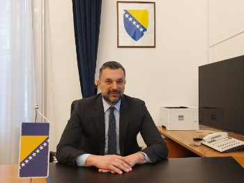 Konaković: Poznata seoska varalica Dodik servirao nam je 'šarene laže'