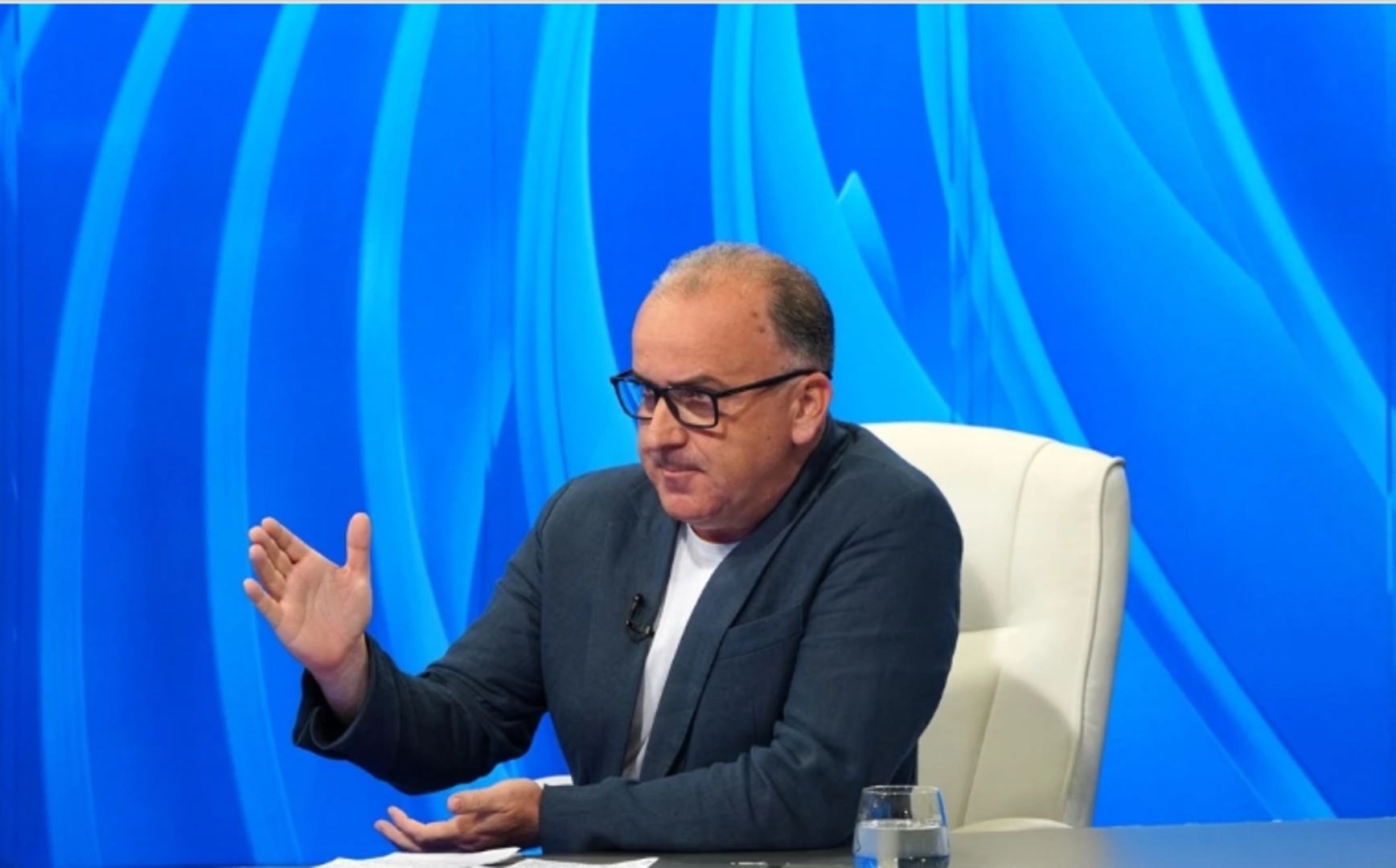 Đonlagić: Vlada FBiH pravi mega dug, vraćat ćemo 13 miliona eura mjesečno - slika 1