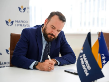 Admir Čavalić pristupio Narodu i Pravdi