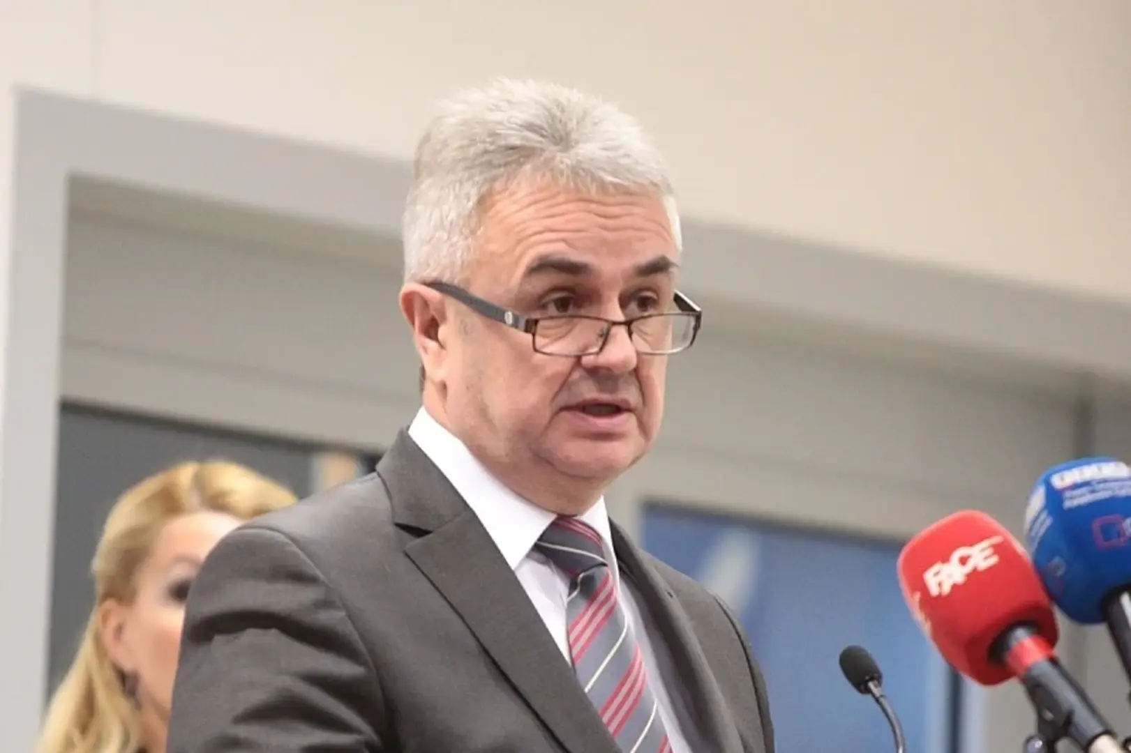 Stanić ponovo proziva MUP Rs-a zbog navoda o švercu kokaina - slika 1