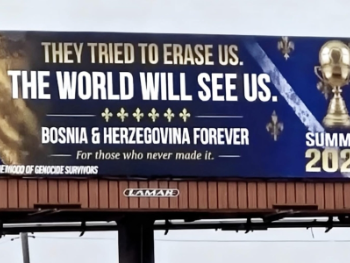 Institut za istraživanje genocida Kanada usred Amerike postavio memorijalni bilbord za žrtve BiH