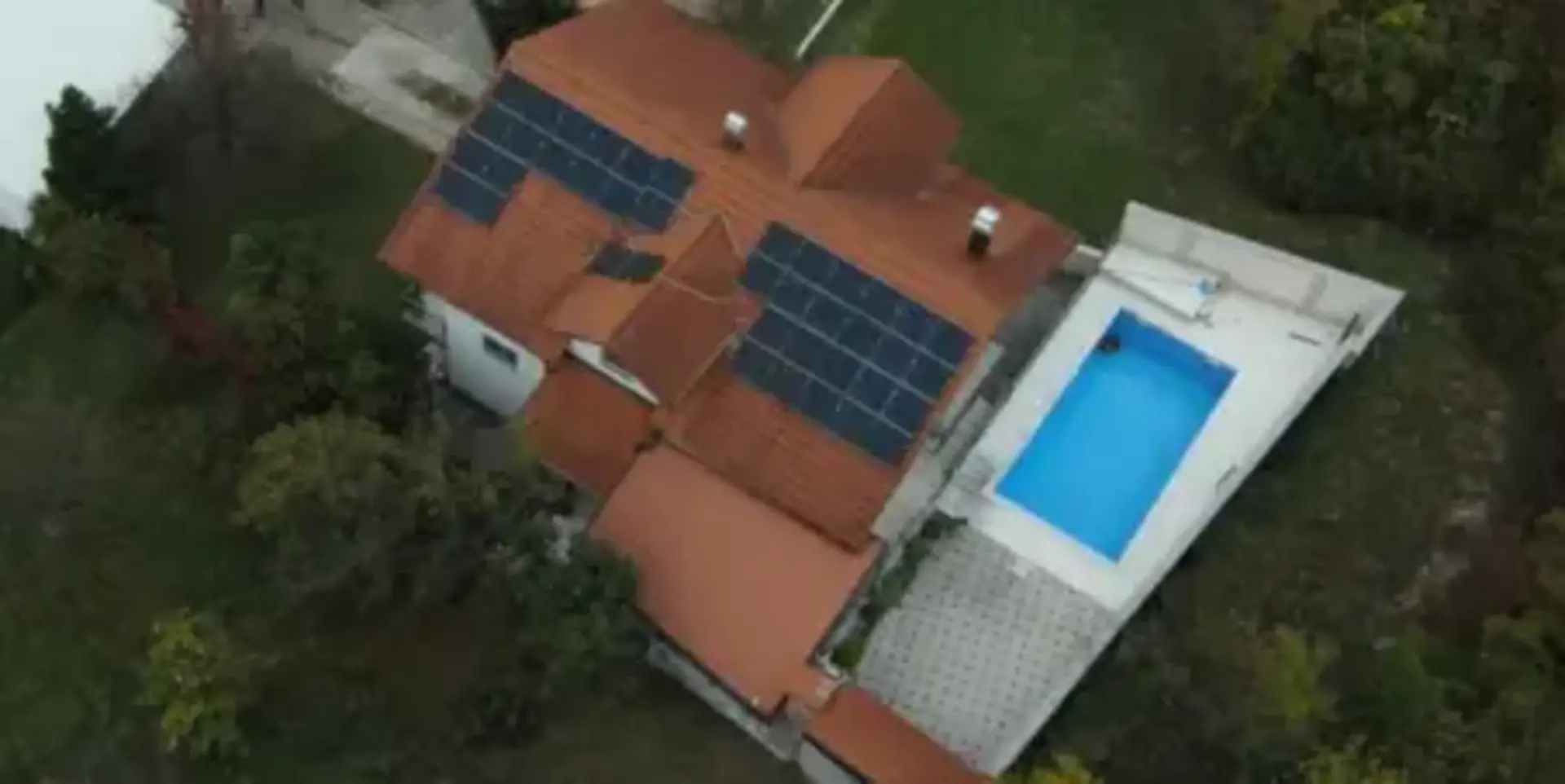 Građani mogu dobiti do 7.000 KM za kućne solarne elektrane - slika 1