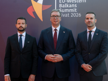 Vučić u Crnoj Gori: Paranojo i Bogu si teška!