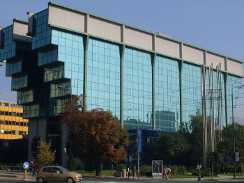 Dvije godine i 110 miliona KM minusa: EPBiH uprkos poskupljenjima struje potonula u enormne gubitke; kupovina električne energije porasla za 87,5 posto!
