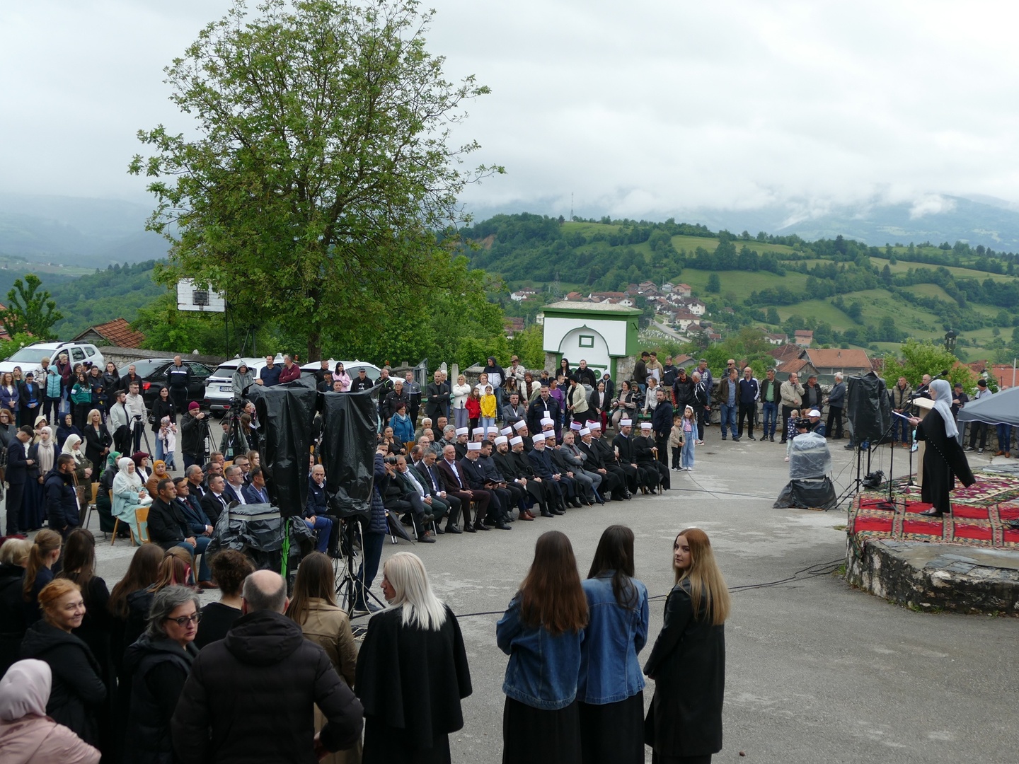Svečano otvorena manifestacija "516. dani Ajvatovice" - slika 1