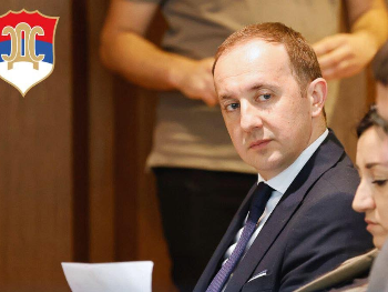 Bodiroga: Novim zaduženjem od 800 miliona KM vlast pokušava kupiti izbore