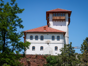 SAD ulažu 200.00 dolara u obnovu Kule Zmaja od Bosne 