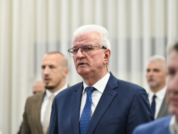 Premijer Lendo: Zahtjevi ljekara su nerealni, valjda mi znamo koliko imamo novca, ako pokrenu štrajk, idemo na sud