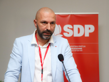 Šef mostarskog SDP-a uputio oštre kritike: "Iz dana u dan svjedočimo..."