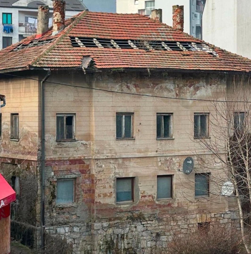 Islamska zajednica vratila vlasništvo nad Podrinjskom medresom - slika 1