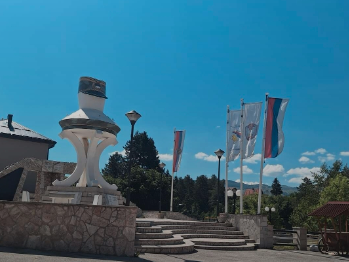 Džananović: Mural Ratku Mladiću u Kalinoviku pokazuje da grad i dalje živi na ideologiji zla