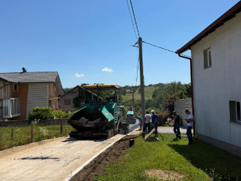 Ogrešević: Završena rekonstrukcija lokalnog puta u Donjim Džehverovićima