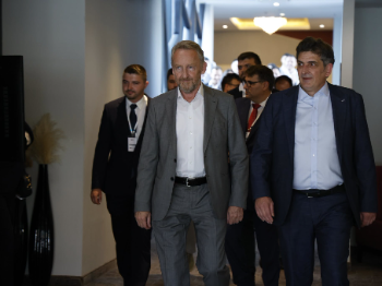 Izetbegović: Oni koji ne vole Bosnu i Hercegovinu neka odu ili neka prestanu praviti probleme, mi drugu domovinu nemamo
