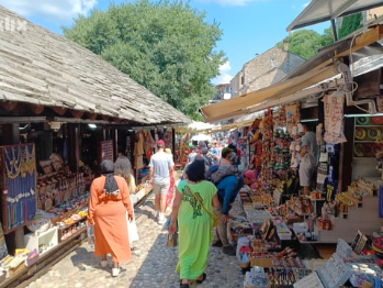 Turisti oduševljeni Mostarom: "BiH je najprijateljskija zemlja, ljudi nas ne gledaju kao bankomate"